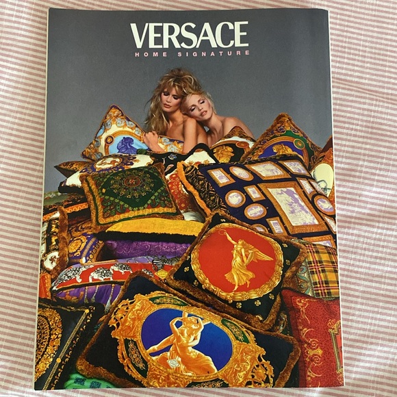 July 1995 edition, Architectural Digest Magazine - Picture 4 of 17